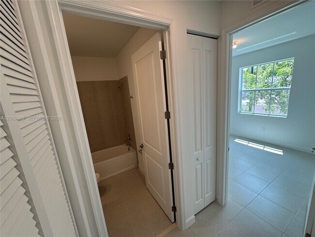 Foto del edificio - 13664 Jubilee Ln