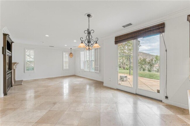 Foto del edificio - 4705 Luna Court, Calabasas, CA 91302 - 4 B...