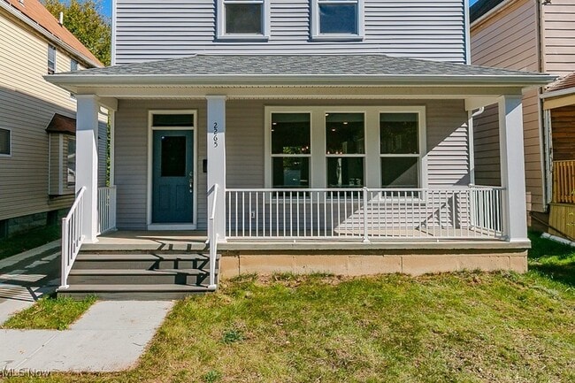 Building Photo - 2265 E 97th St