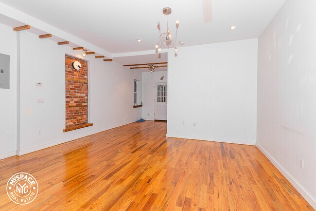 Building Photo - 1250 Bushwick Ave