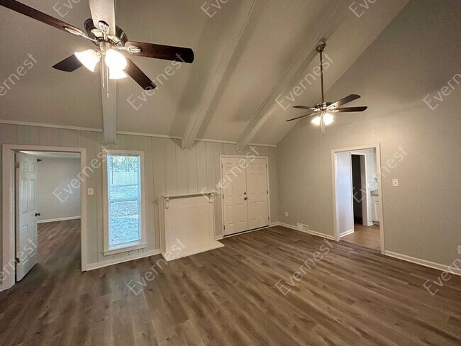 Building Photo - 4257 Renners Rd