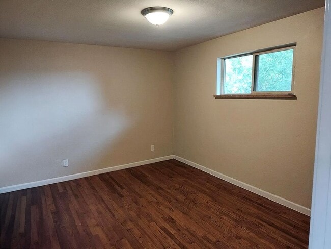 Photo - 1435 Otis St Apartment