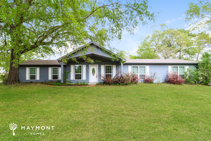 Primary Photo - Four Bedroom Little Rock Home