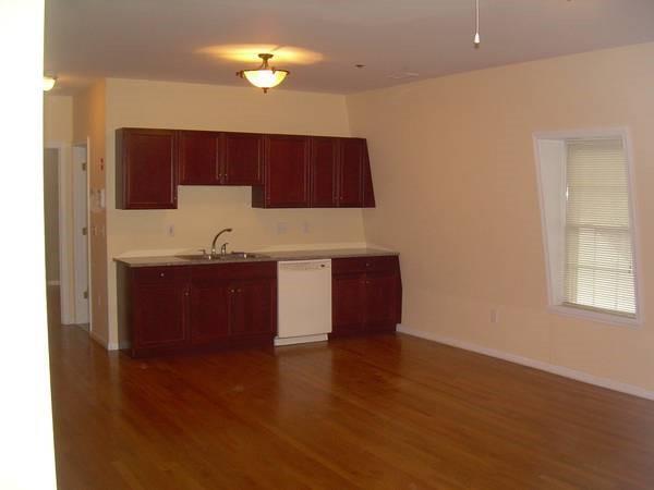 Building Photo - 212 Atwells Ave