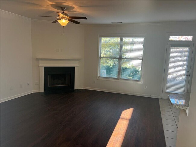 Foto del edificio - 6499 Panasa Ct