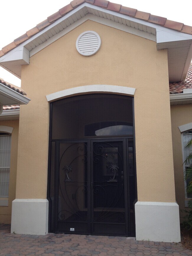 Foto del edificio - 3587 Somerset Cir