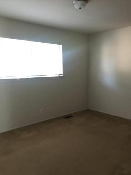 Building Photo - 1684 Stardust Ct