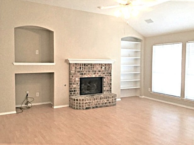 Building Photo - 4725 Magna Carta Blvd