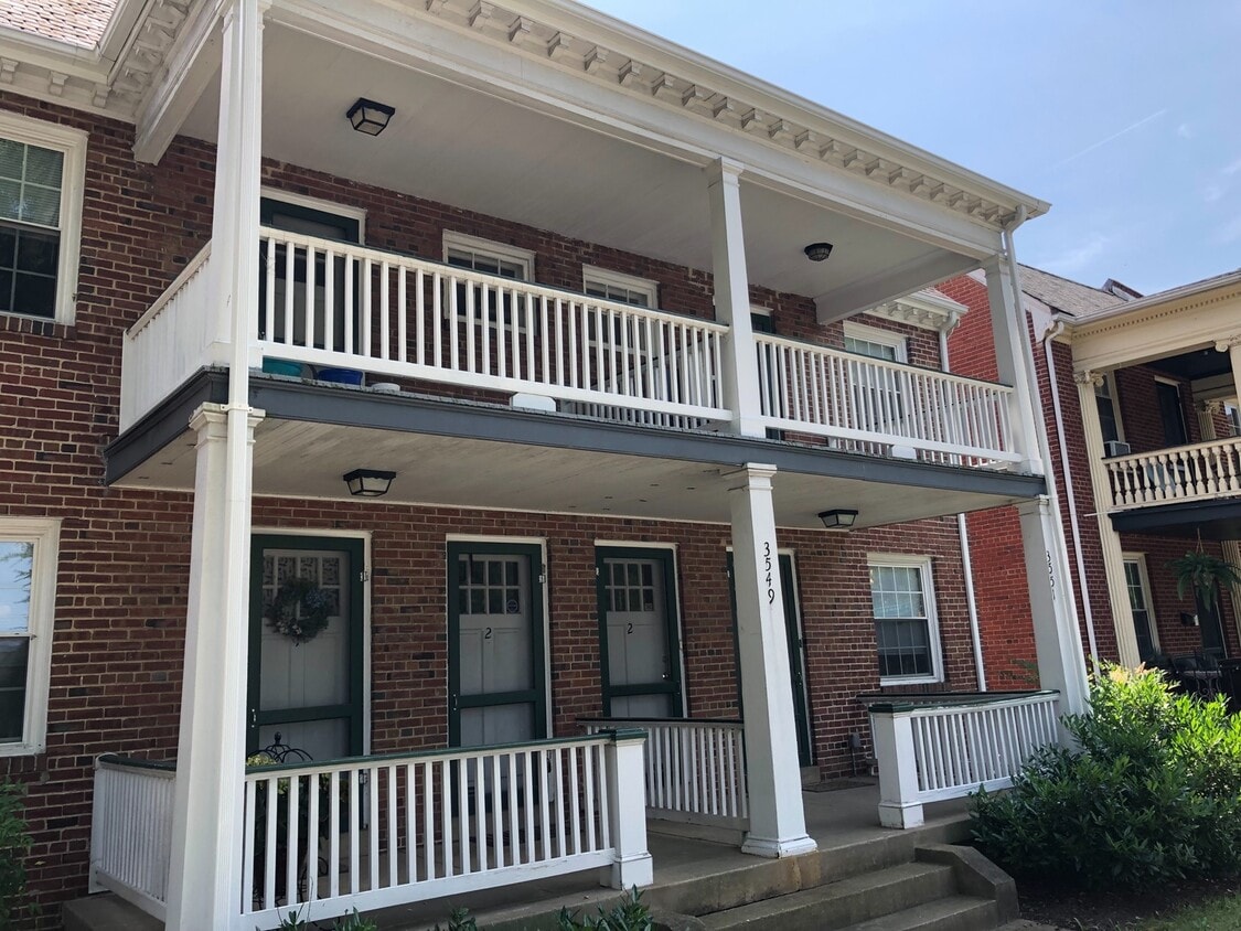 3551 Grove Ave Unit Apt 1, Richmond, VA 23221 Room for Rent in