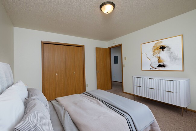 Apartamentos Oak Court de Fargo, ND | Dormitorio - Oak Court