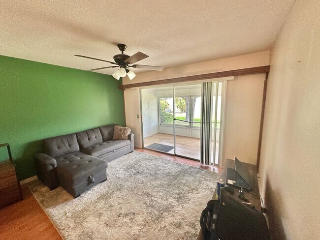 Building Photo - Altamonte Springs (55+ Community) - 2 Bedr...