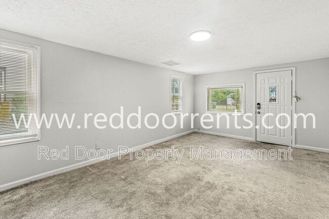 Foto del edificio - 4733 E 18th St