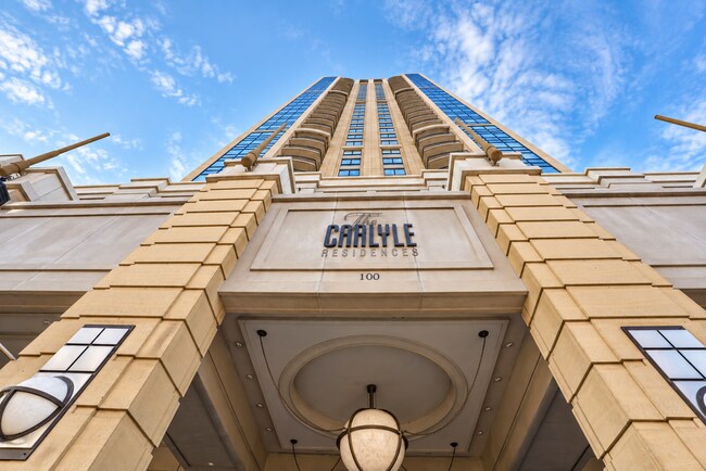 Foto del edificio - 100 3rd Ave S