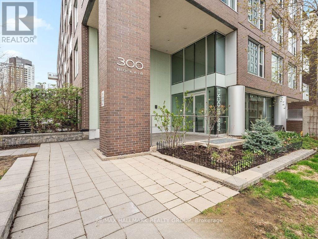 Photo principale - 300A-300A Lett St