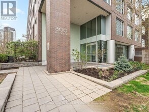 Building Photo - 300A-300A Lett St