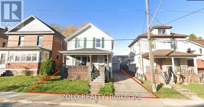Building Photo - 4911 Morrison St