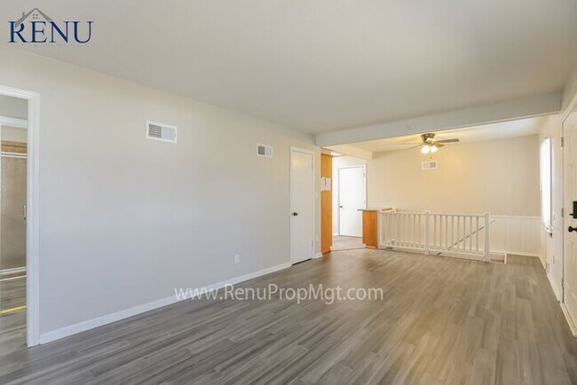Foto del edificio - Available NOW! Cute 3 Bed 1.5 Bath home in...
