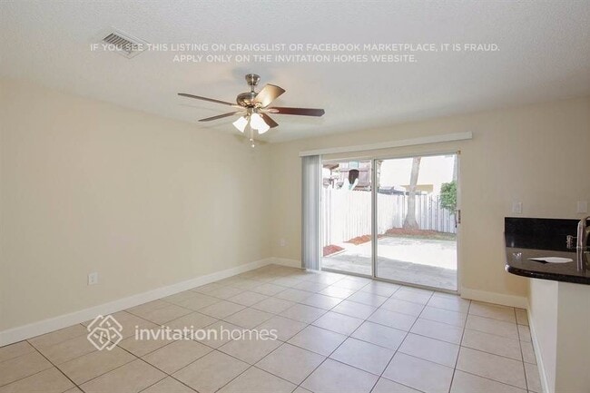 Foto del edificio - 19093 NW 12th Ct