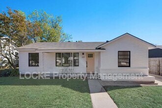 Building Photo - 209 Westfork Dr