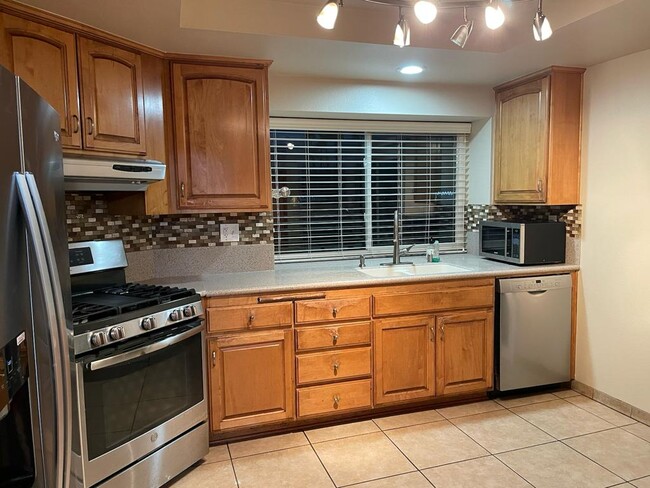 Kitchen - 12595 Rideabout Ct