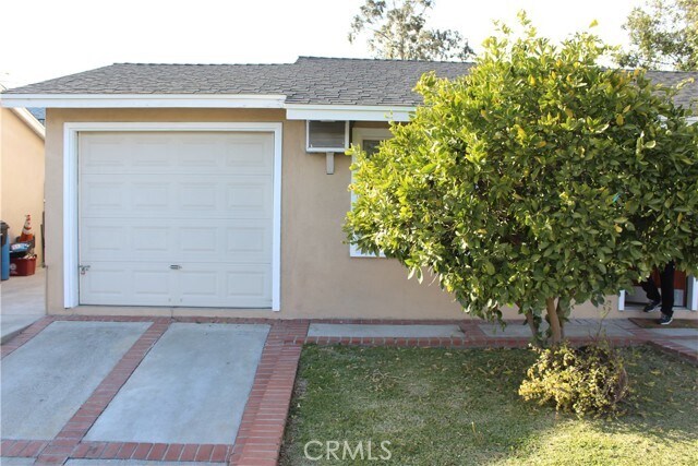Foto del edificio - 14253 Tedford Dr E