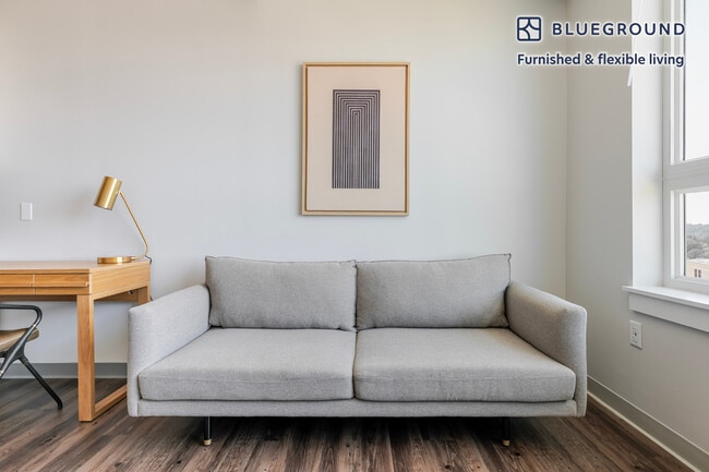 Building Photo - 181 Washington St