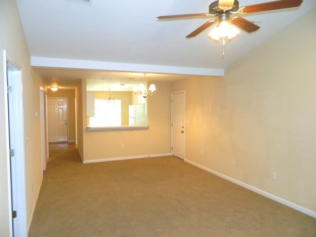 Foto del edificio - 2014 Kennesaw Way