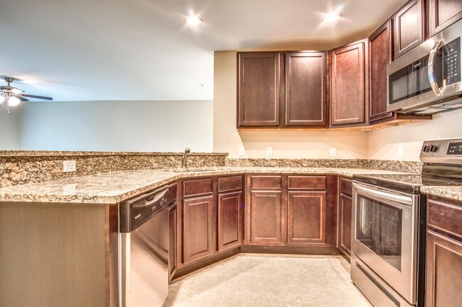 Foto del edificio - Beautiful 1 Bedroom Apartment in Fort Walton Beach!