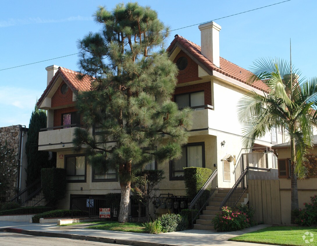 Foto del edificio - 2324 N Ontario St
