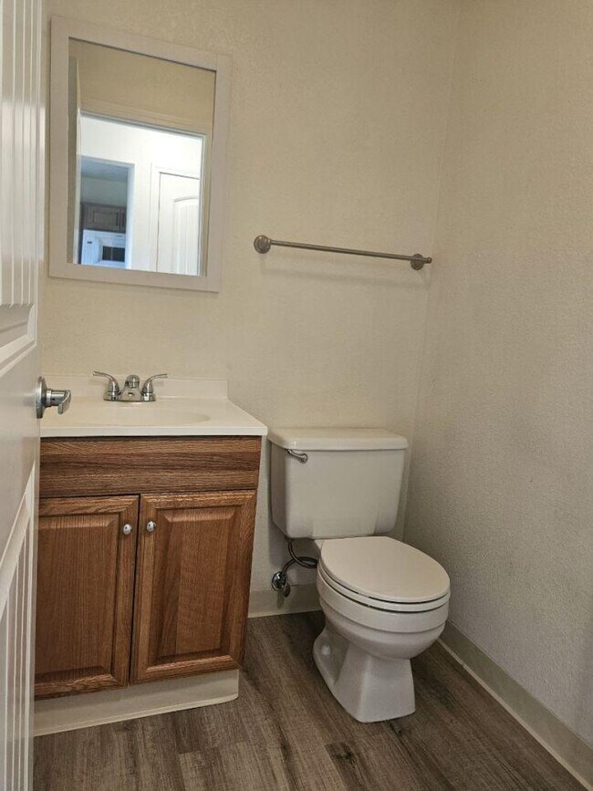 Building Photo - 3 bedroom in Billings MT 59102