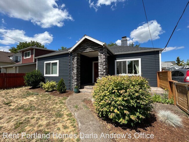 Building Photo - 2 br, 1 bath House - 7125 SE Mitchell Ct
