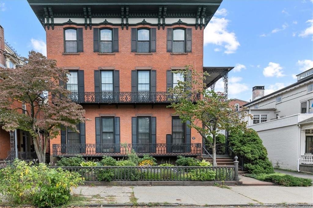 Primary Photo - 7 Wooster Pl