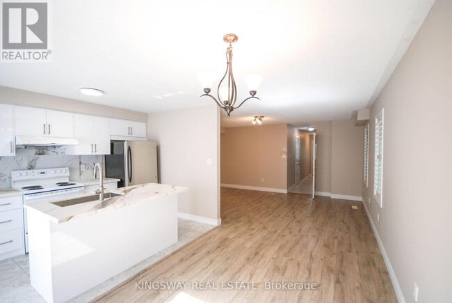 Building Photo - 610 Angela Ct