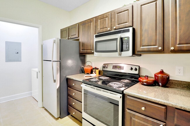 Building Photo - Palisades at Chenal Valley