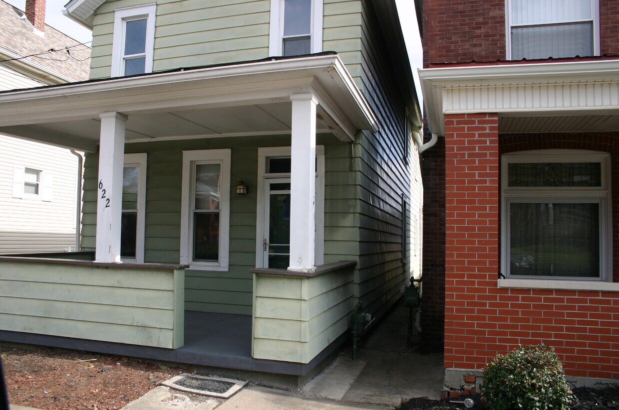622 E 9th Ave, Tarentum, PA 15084 House Rental in Tarentum, PA