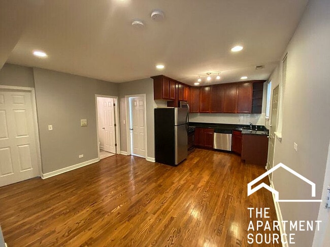 Foto del edificio - 6504 N Washtenaw Ave