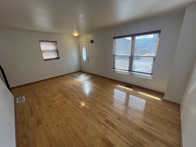 Building Photo - 2355 W 32nd Ave