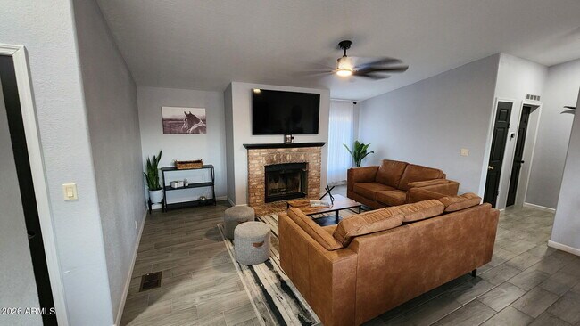 Foto del edificio - 9647 S 30th Dr