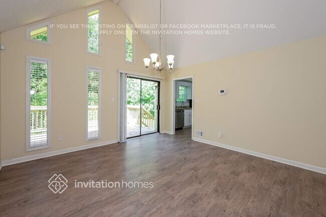 Foto del edificio - 2305 Reynolds Rd SW