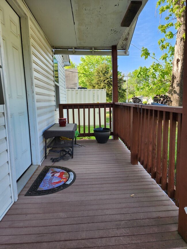 Foto del edificio - Charming 2 bed 1 bath home
