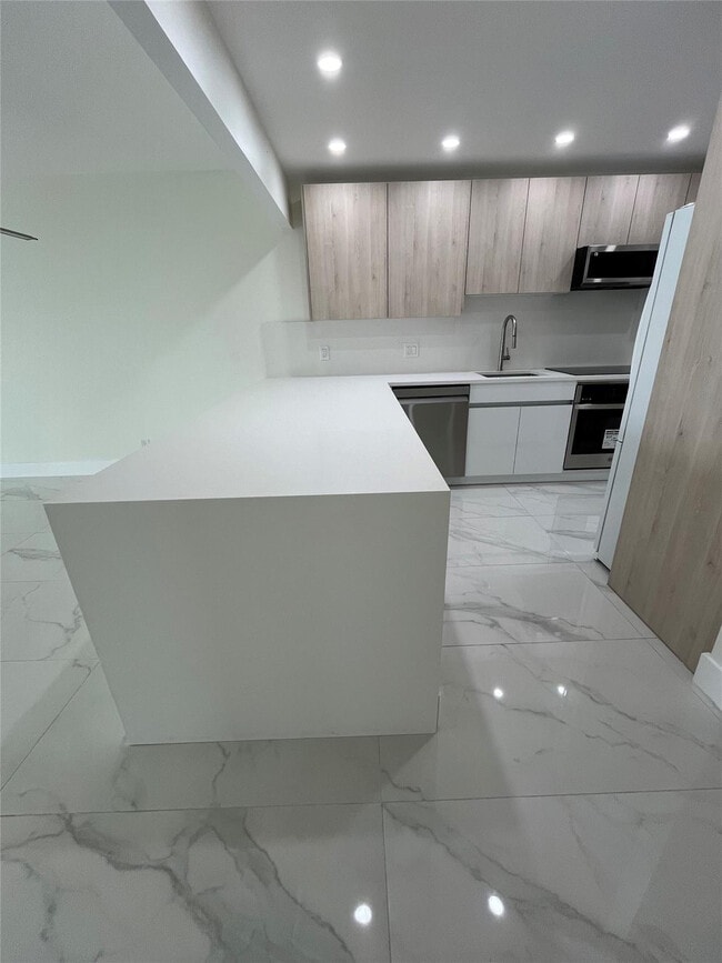 Foto del edificio - 3150 N Course Ln