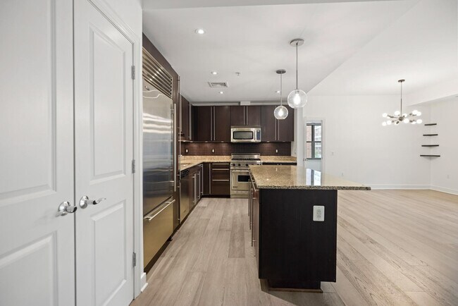 Foto del edificio - 2425 L St NW