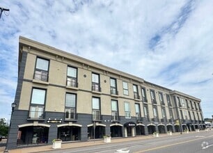 Building Photo - 200 S Kirkwood Rd