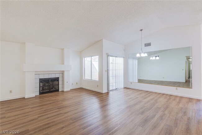 Building Photo - 9505 Intercoastal Dr