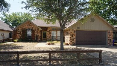 Building Photo - 6044 Sundown Dr