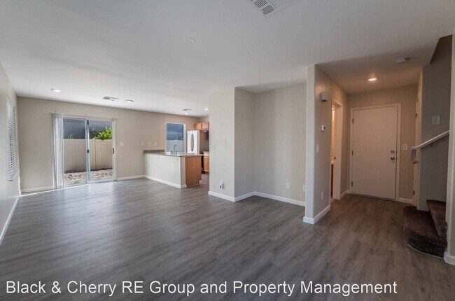 Building Photo - 3 br, 2.5 bath House - 2082 Pillar Pointe St