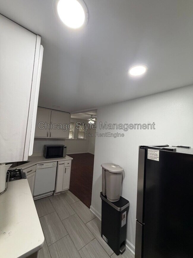 Foto del edificio - 5143 S Kenwood Ave