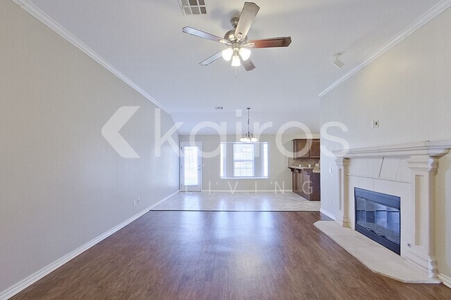 Foto del edificio - 4210 Syracuse St