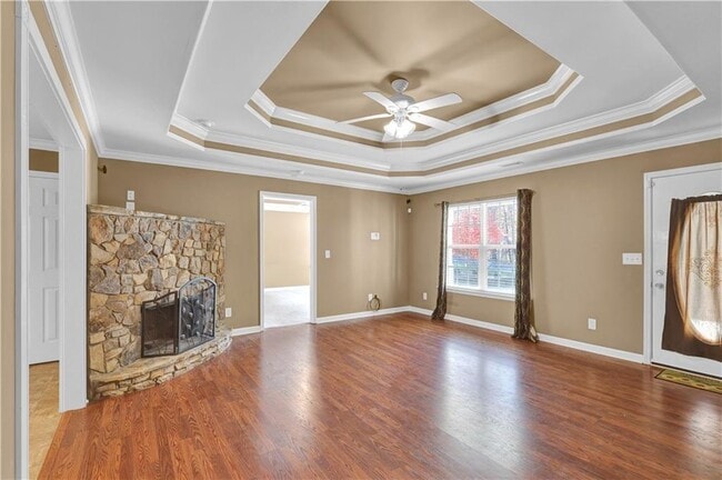 Building Photo - 7742 Elm Cir