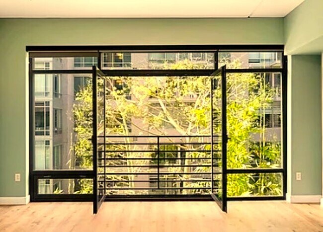 Foto del edificio - 1111 S Grand Ave